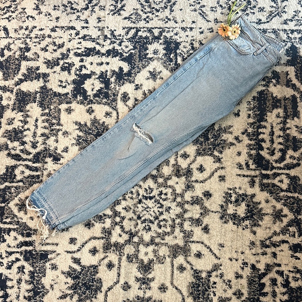 Distressed Light Blue Jeans